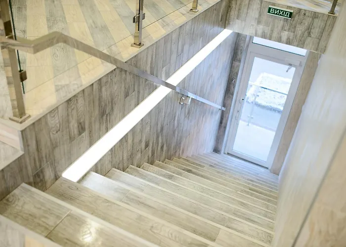 都市酒店 利沃夫